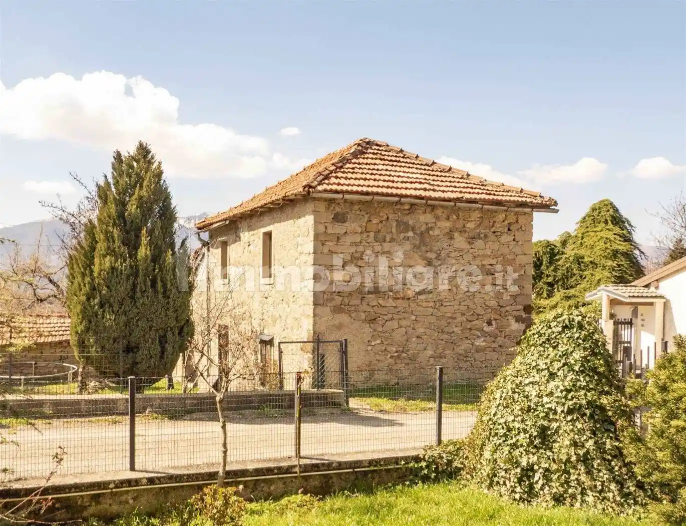 Rustico - Casale in vendita a Frassinoro