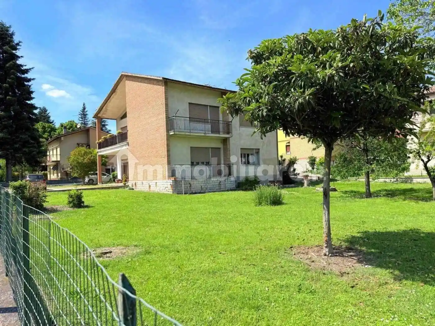 Casa indipendente in vendita a Urbino