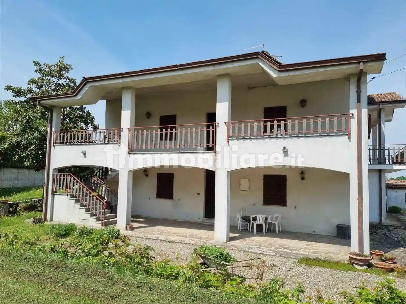 Villa - foto 2