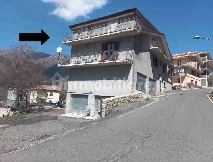 Appartamento in vendita a Vallepietra