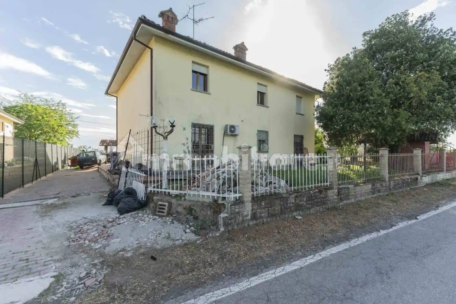 Villa in vendita a Galliera
