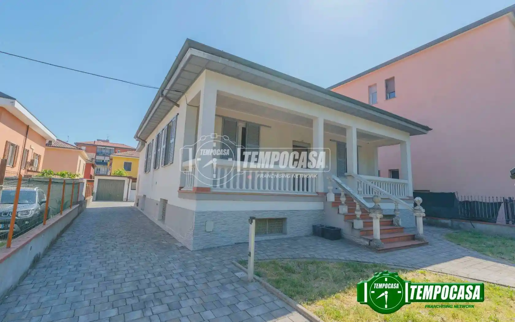 Villa in vendita a Lacchiarella