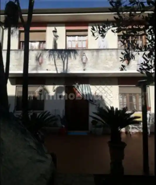 Appartamento in vendita a Camaiore
