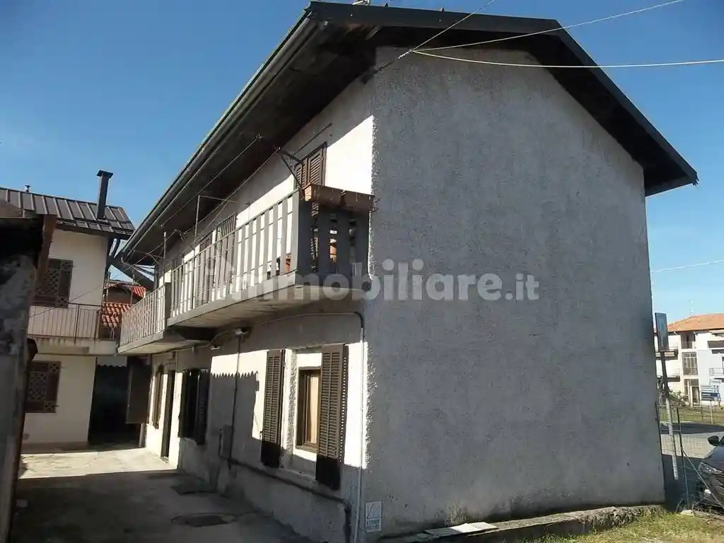 Rustico - Casale in vendita a Cairate