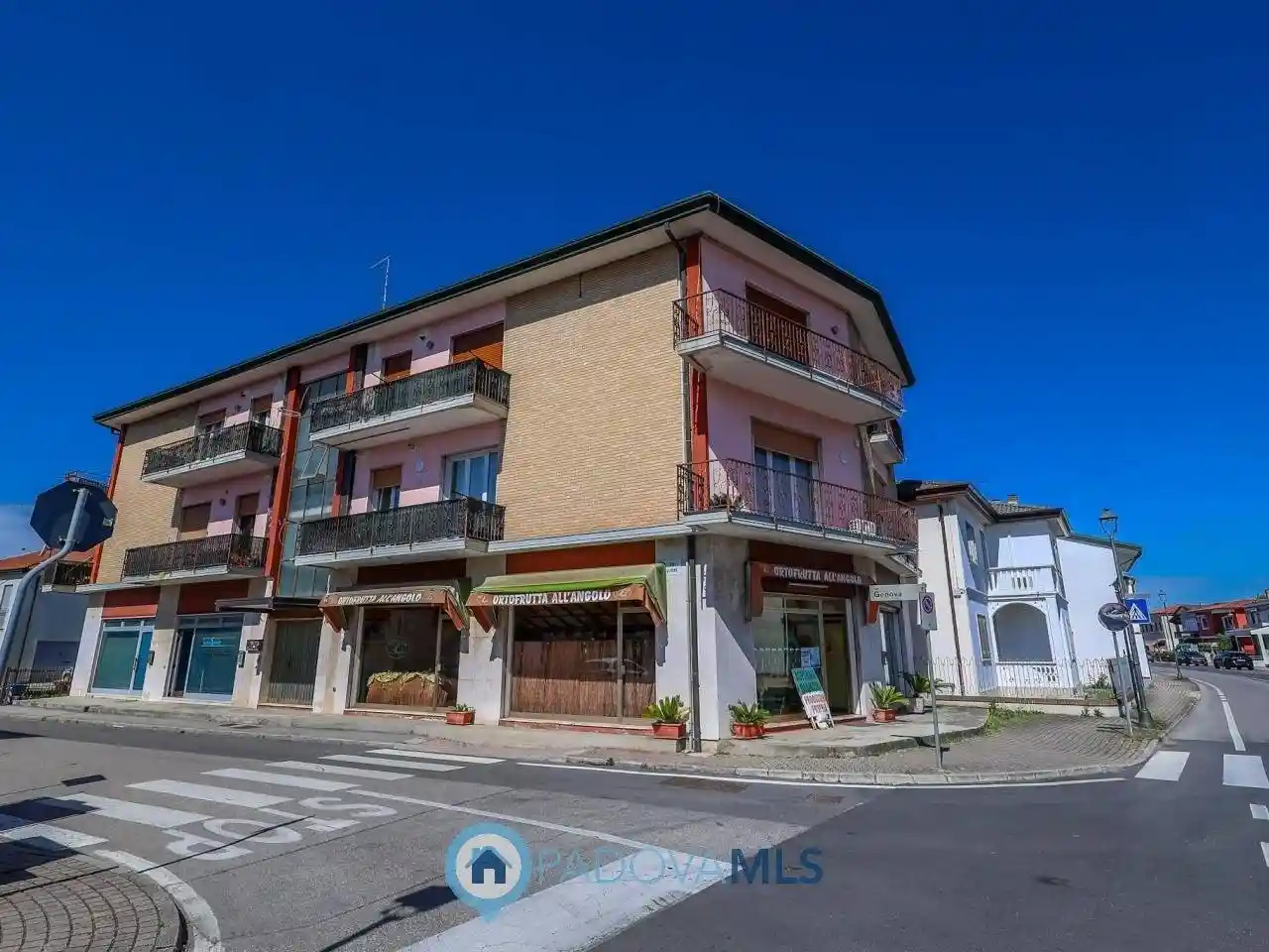 Appartamento in vendita a Campagna Lupia