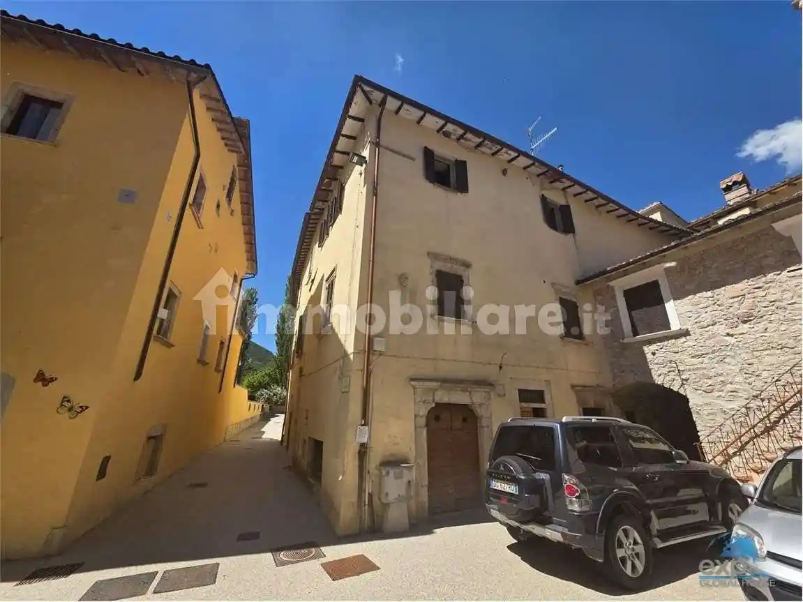 Appartamento in vendita a Cerreto di Spoleto