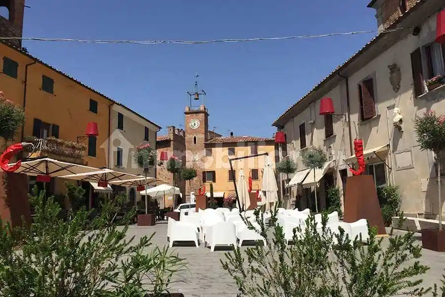 Appartamento in vendita a Lajatico