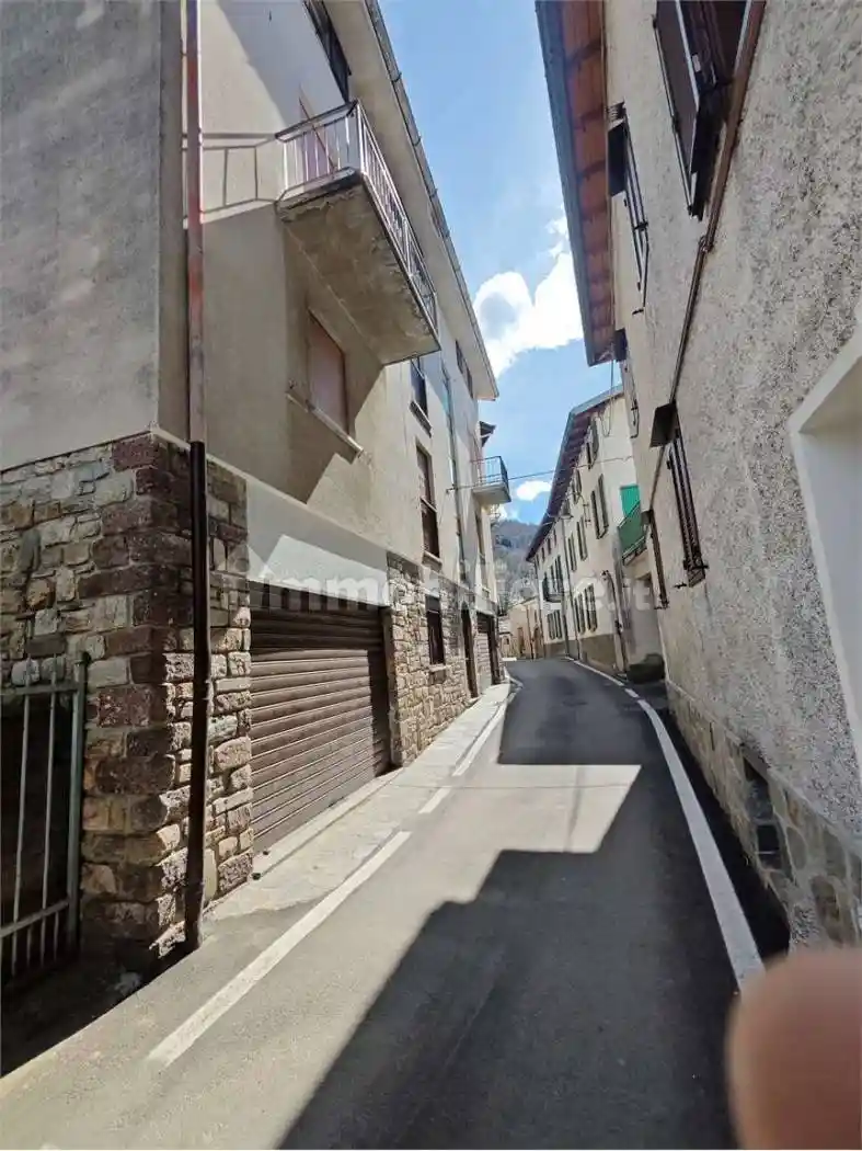 Appartamento in vendita a Margno