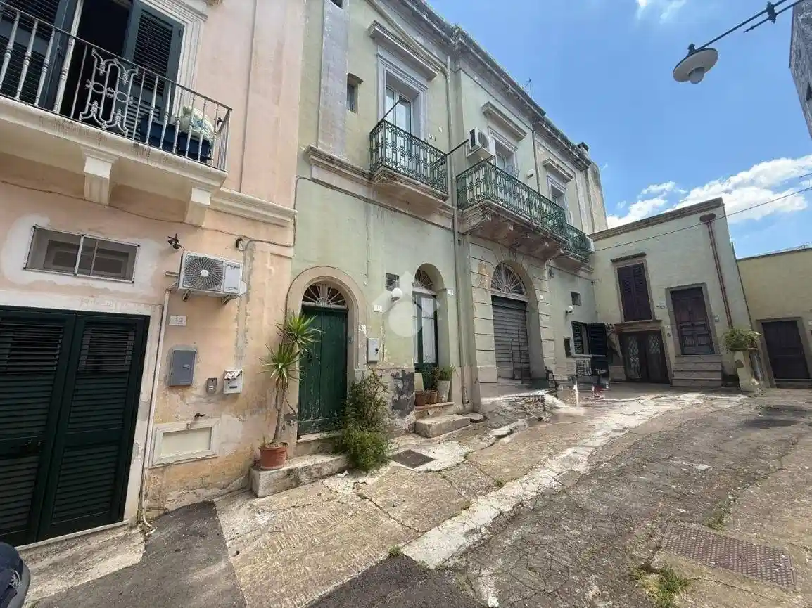 Casa indipendente in vendita a Alezio