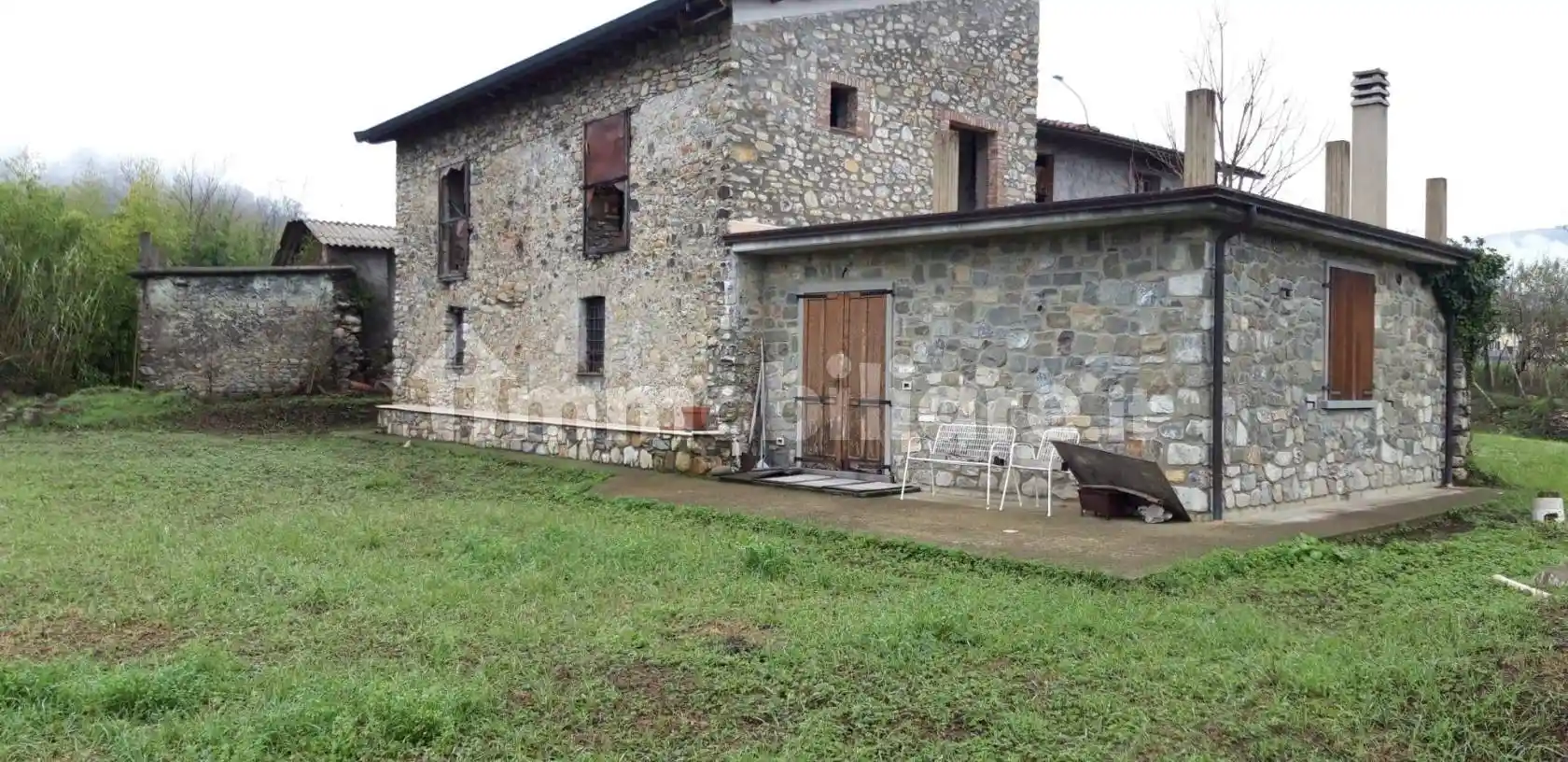 Rustico - Casale in vendita a Aulla