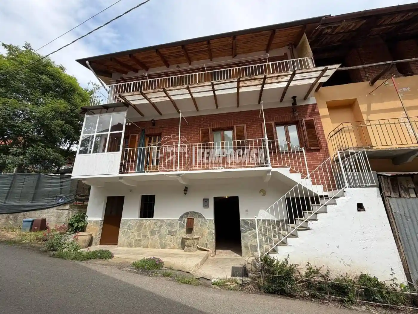 Casa indipendente in vendita a Rocca Canavese