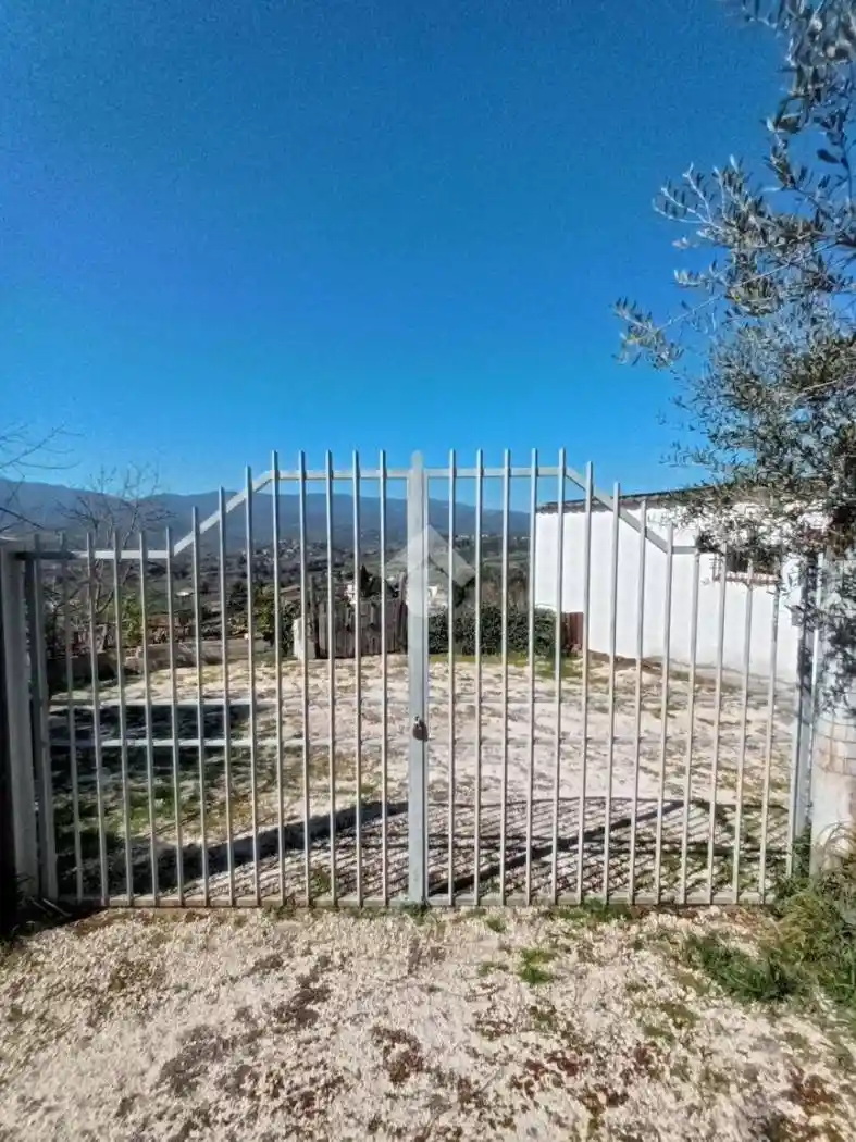 Casa indipendente in vendita a Olevano Romano
