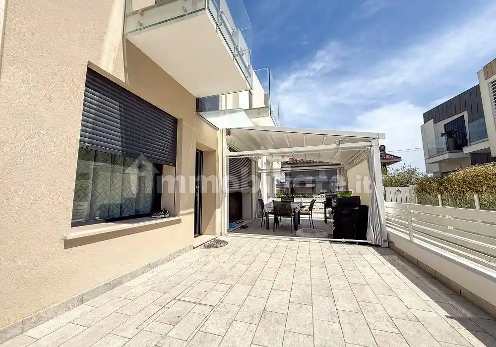 Casa indipendente in vendita a Misano Adriatico