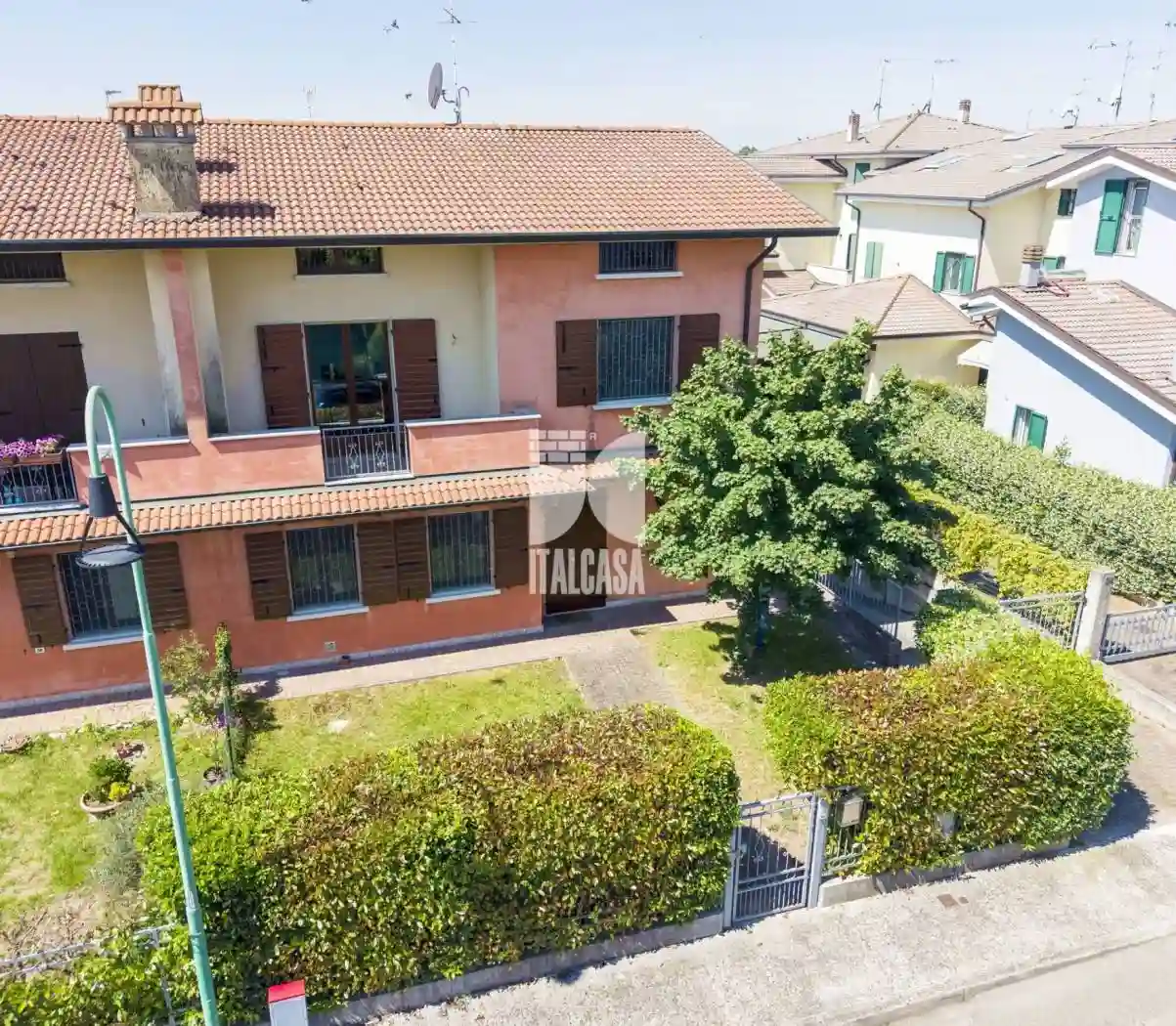 Villa - foto 2