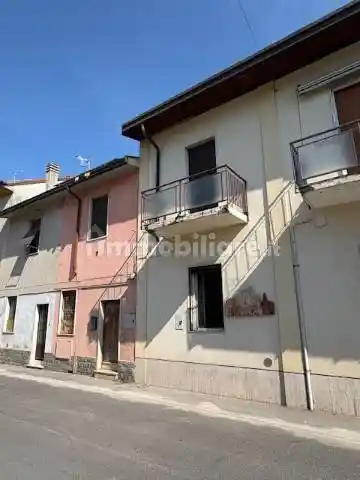 Appartamento in vendita a Bernareggio