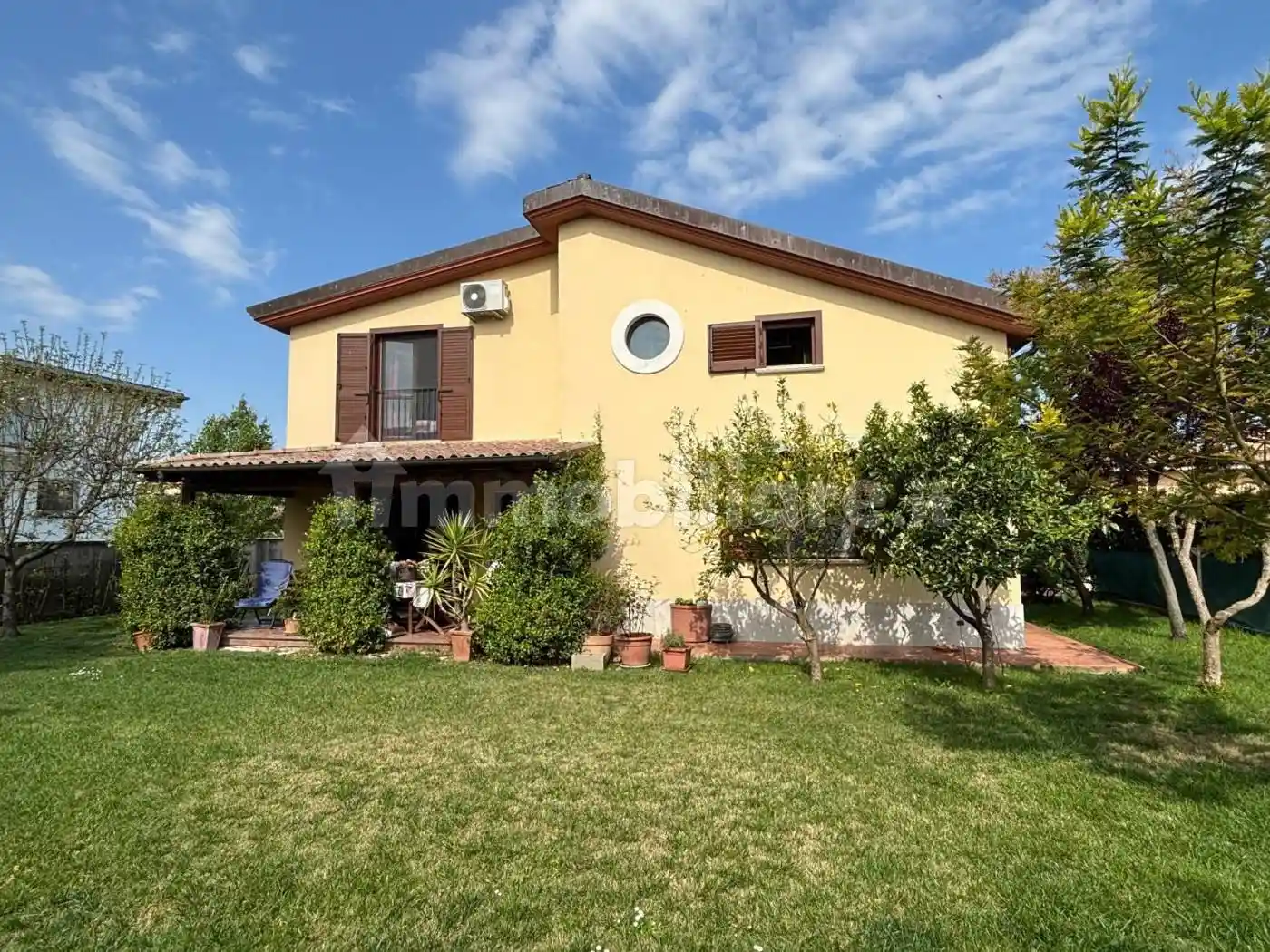 Villa in vendita a Rosciano