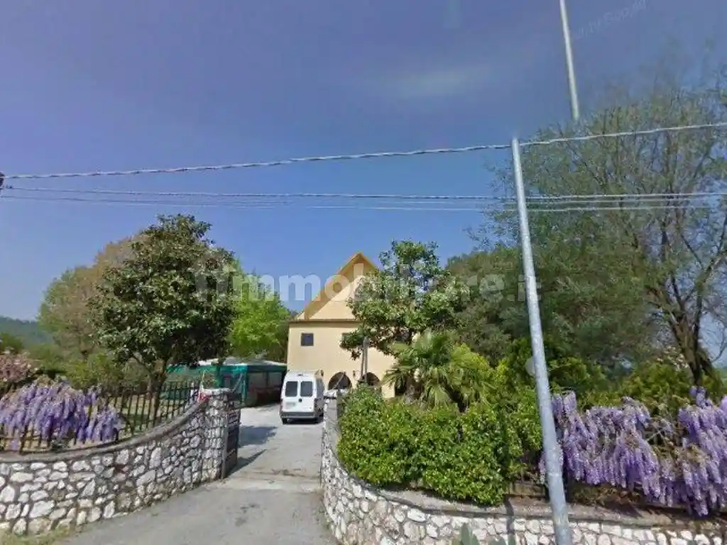 Villa in vendita a Gavignano