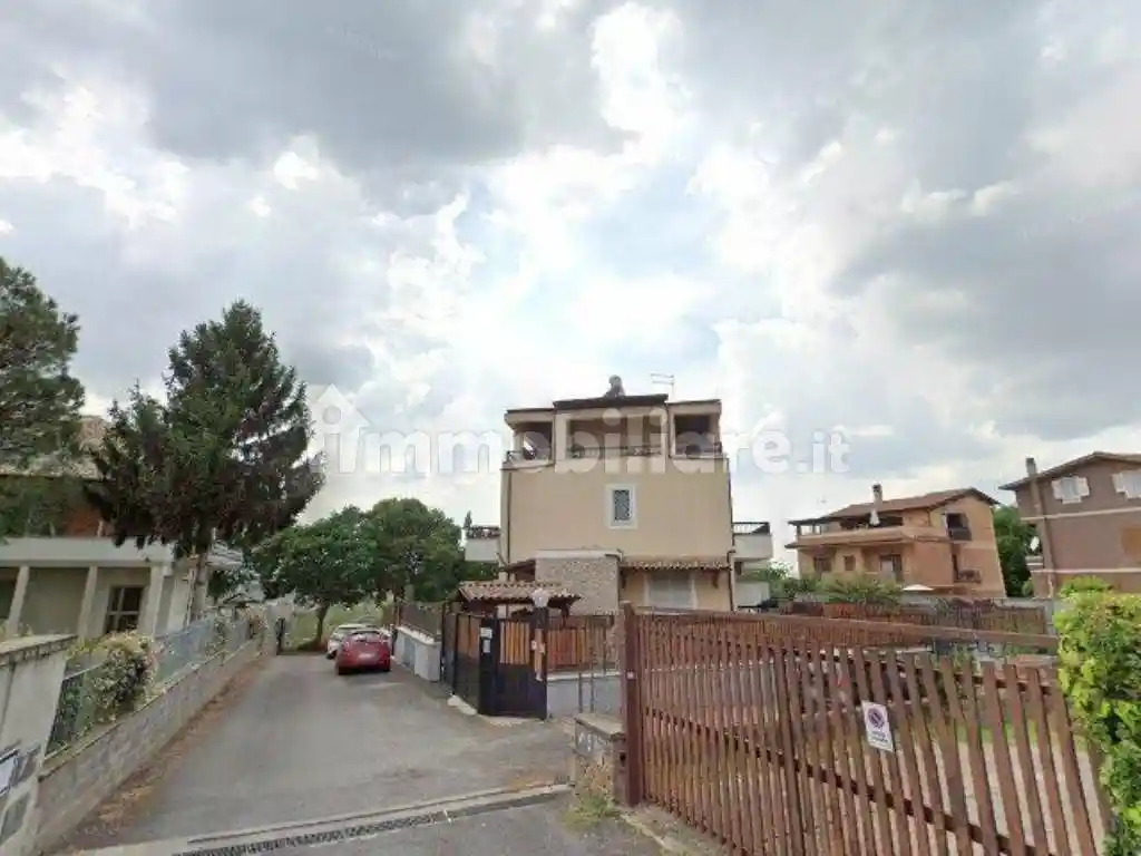 Villa in vendita a Roma