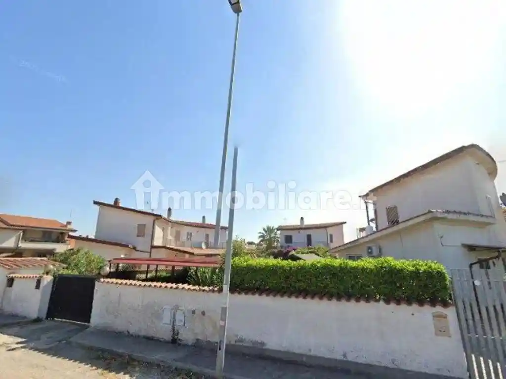 Villa in vendita a Ardea