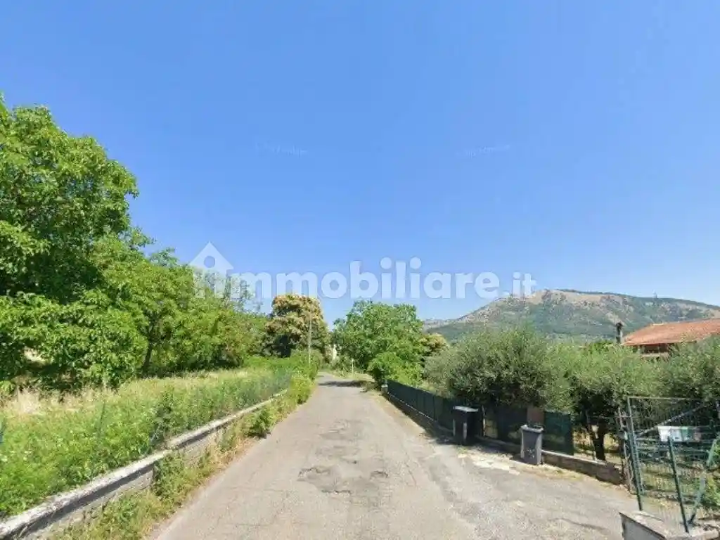 Appartamento in vendita a Cave