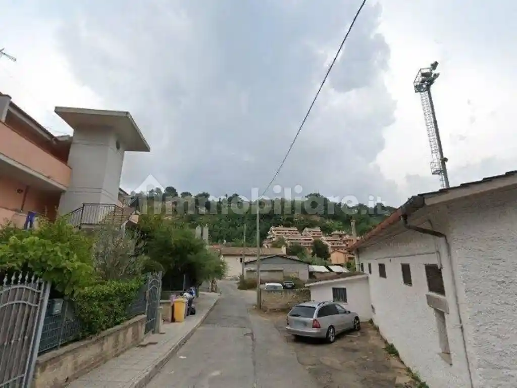 Appartamento in vendita a Riano