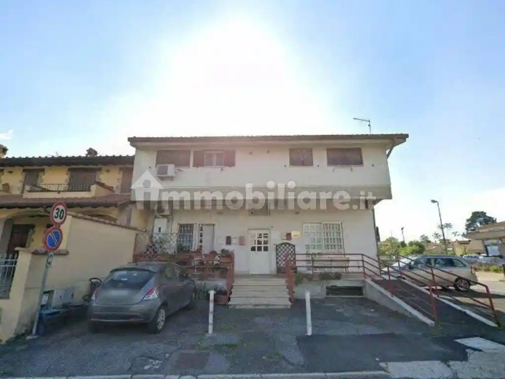 Appartamento in vendita a Anguillara Sabazia