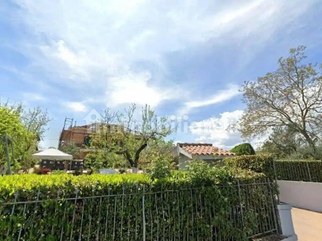 Villa in vendita a Valmontone