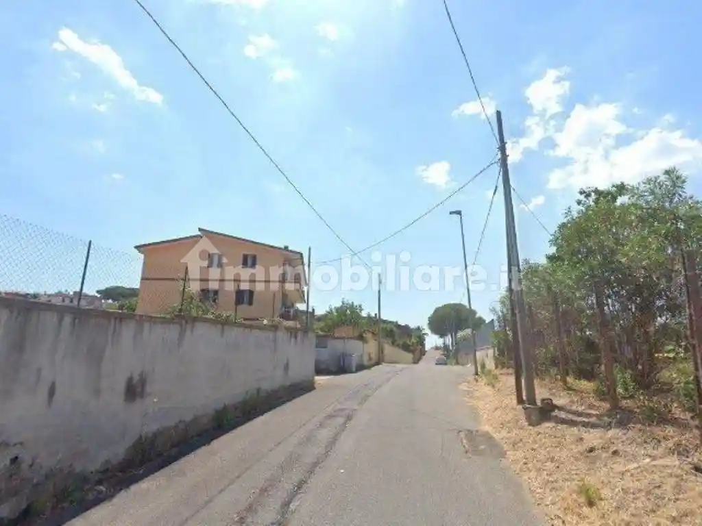 Appartamento in vendita a Guidonia Montecelio