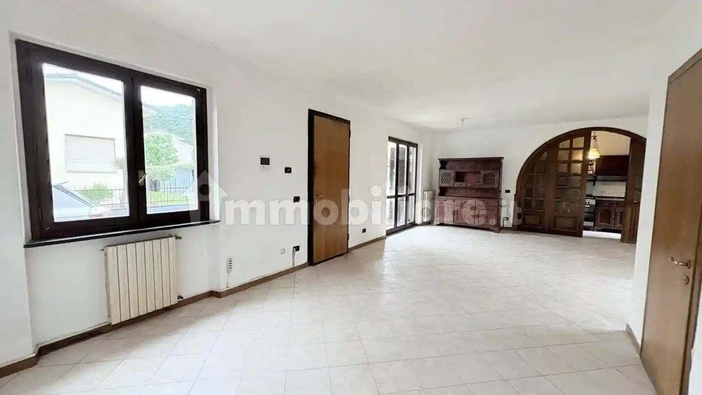 Appartamento in vendita a Lucca