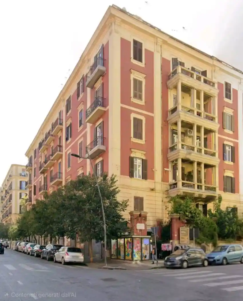 Appartamento in vendita a Napoli