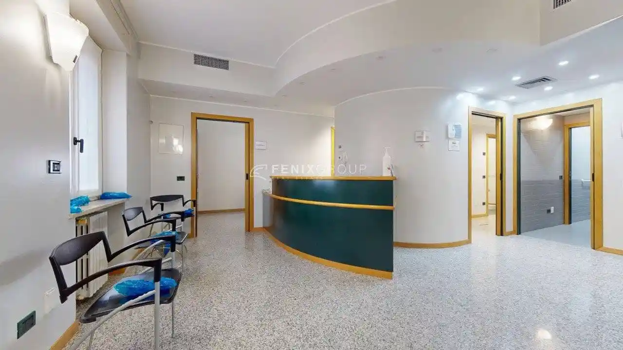 Villa in vendita a Locate di Triulzi