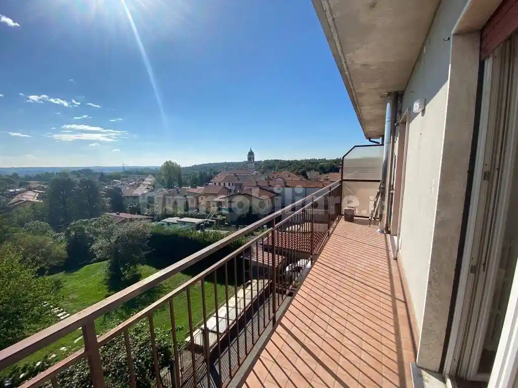 Appartamento in affitto a Varese