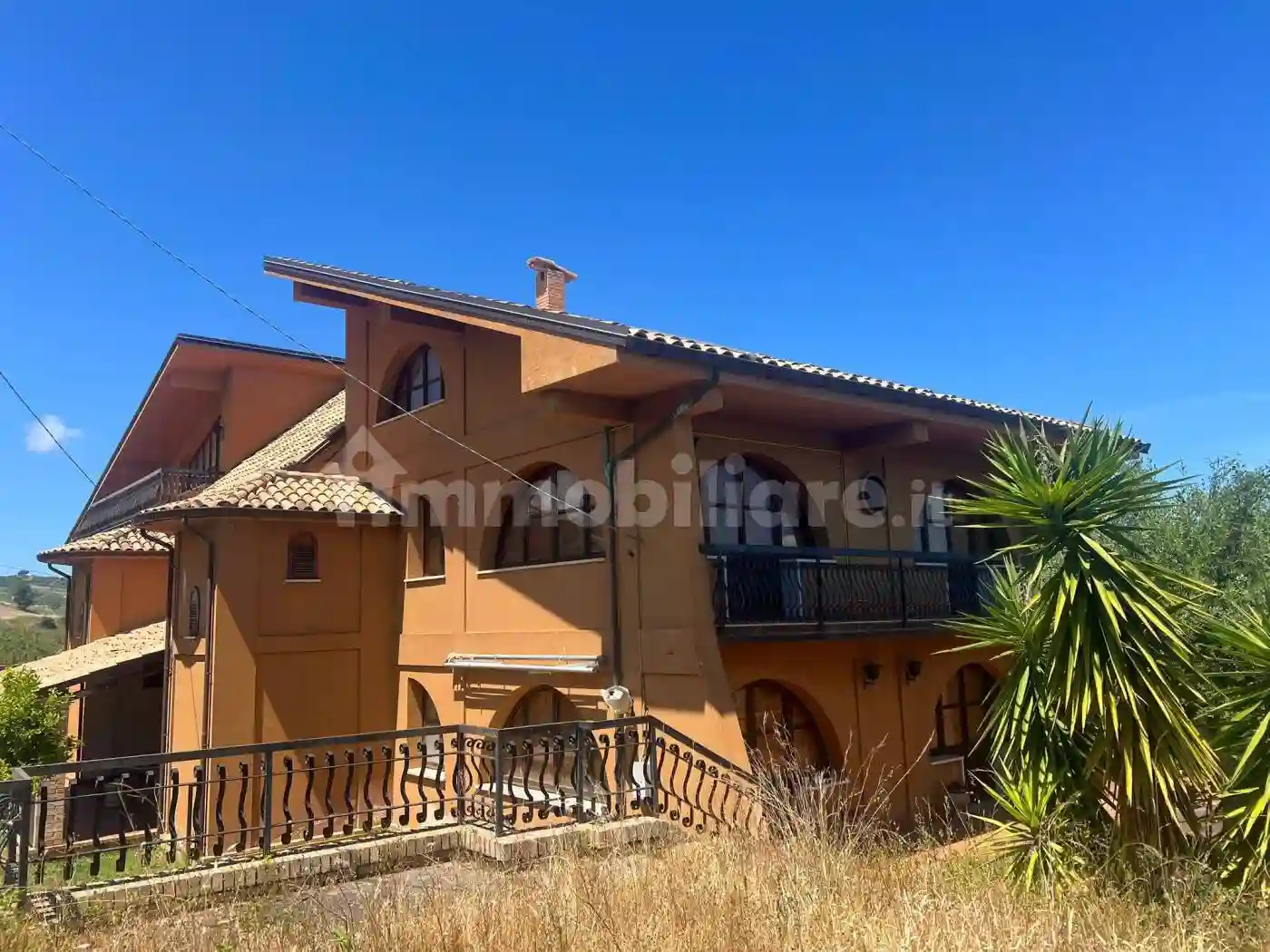 Villa - foto 2