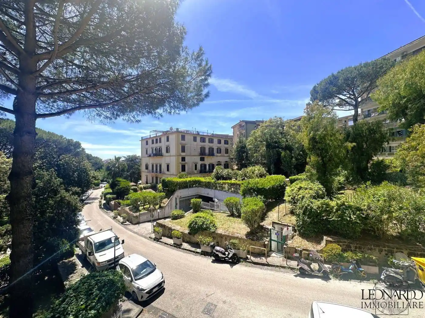 Appartamento in vendita a Napoli