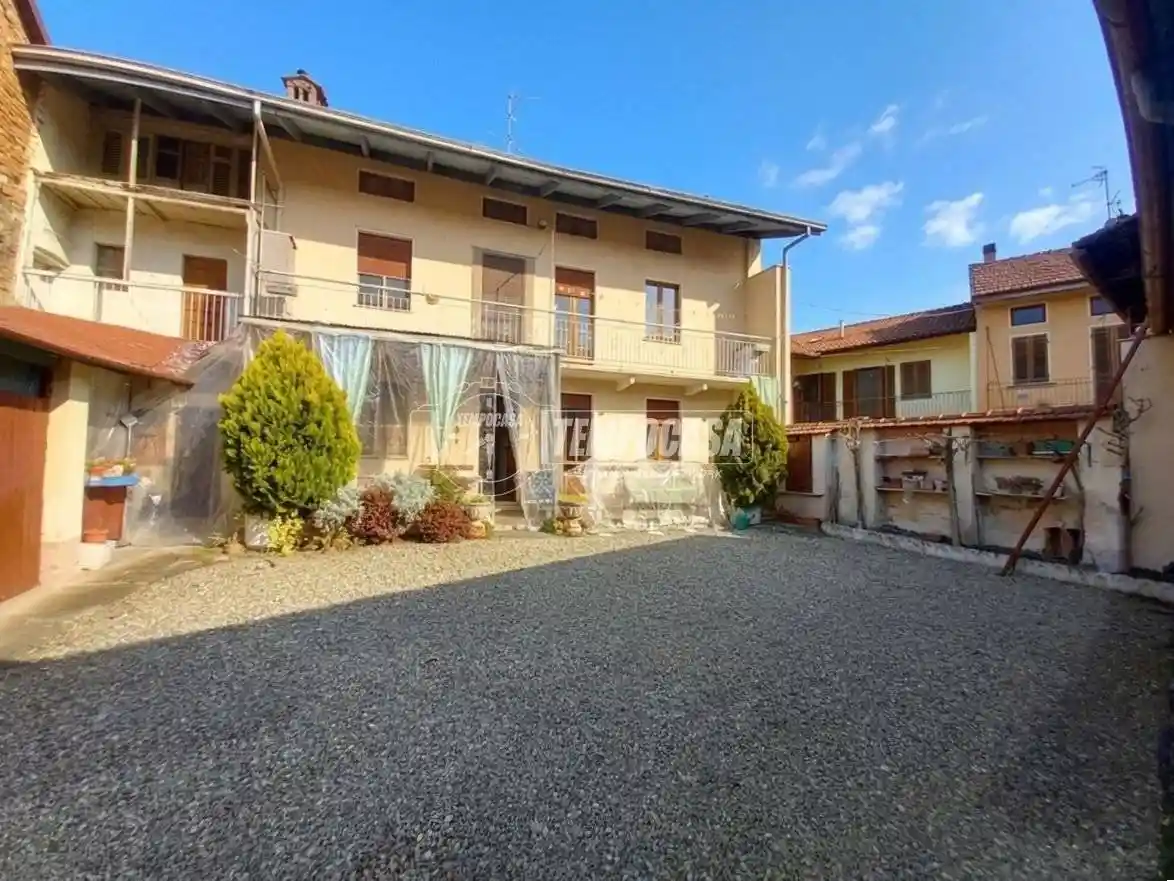 Villa in vendita a Ponderano