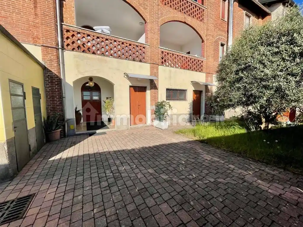 Appartamento in affitto a Morazzone