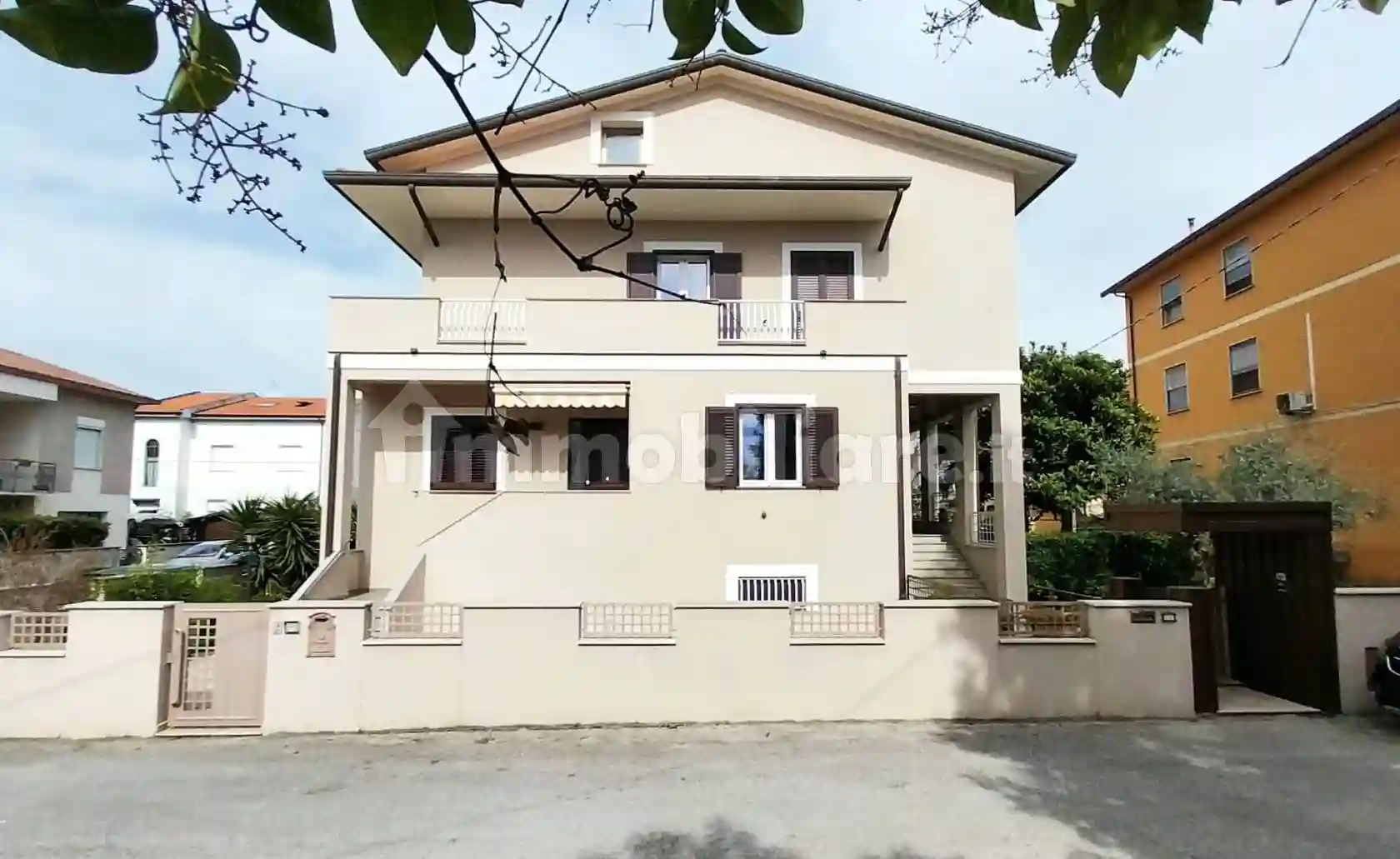 Villa - foto 3