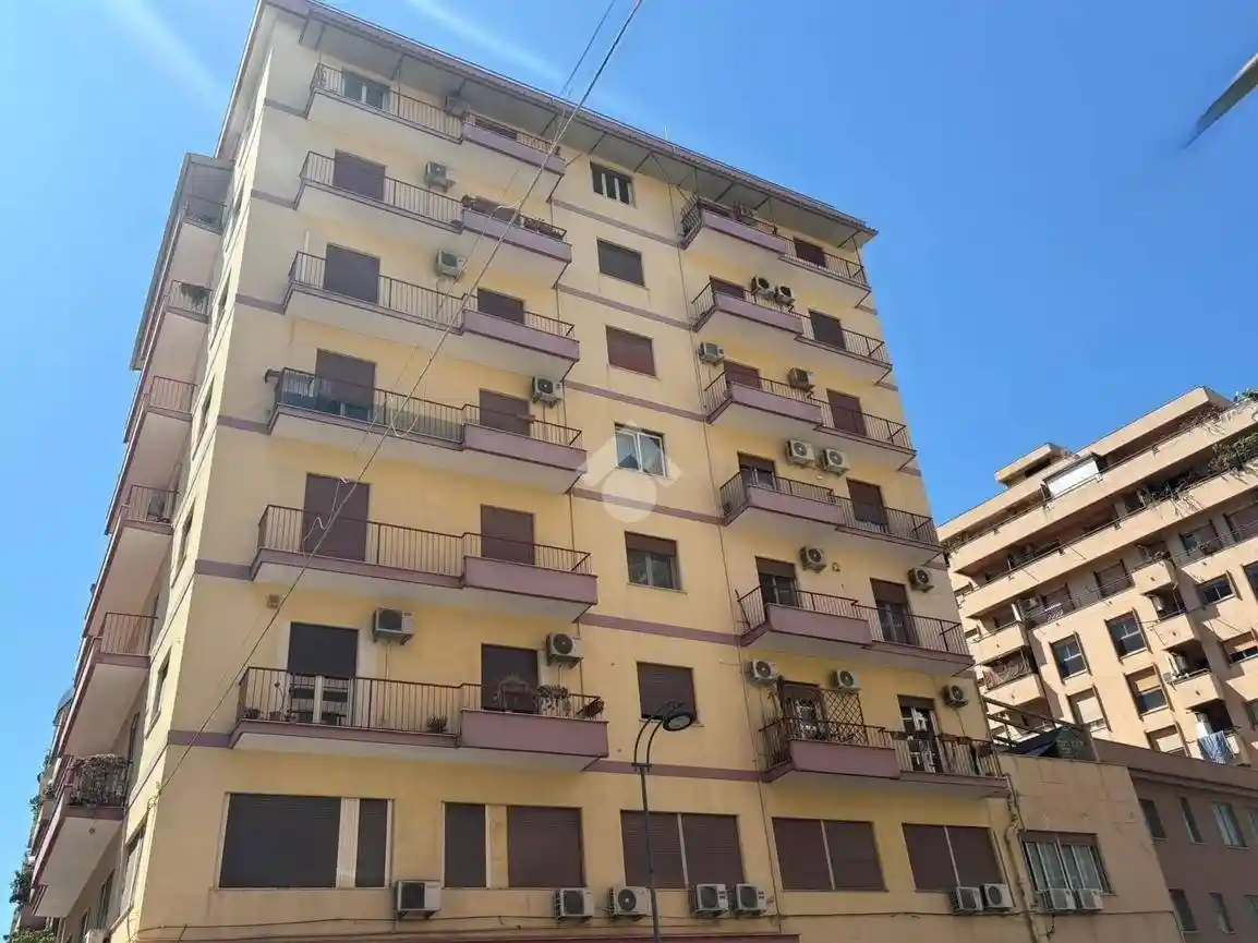 Appartamento in affitto a Palermo