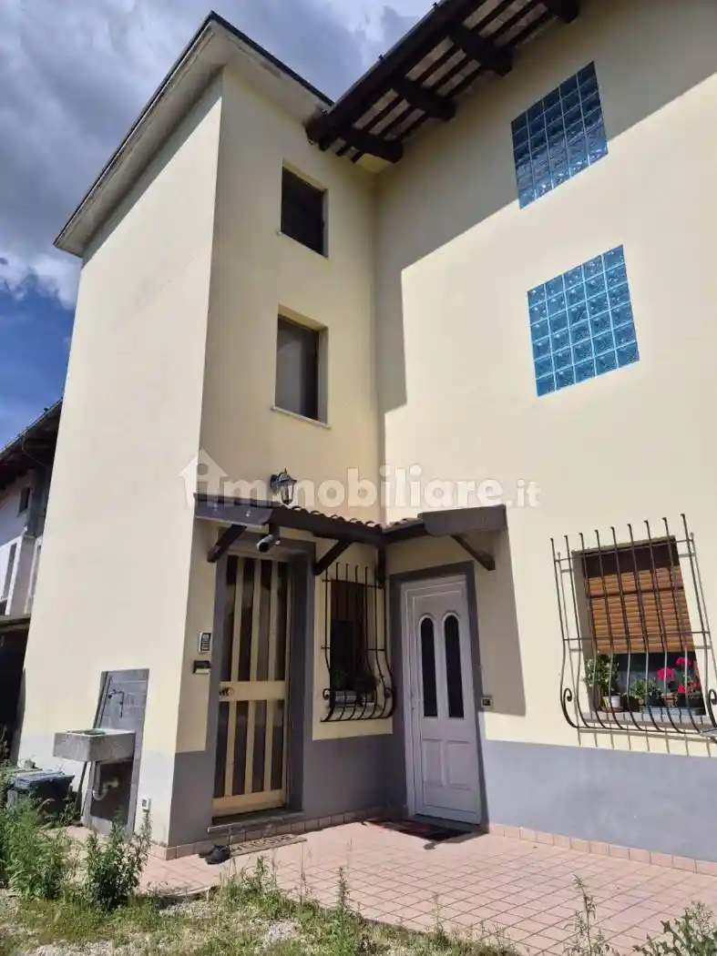 Casa indipendente in vendita a Udine