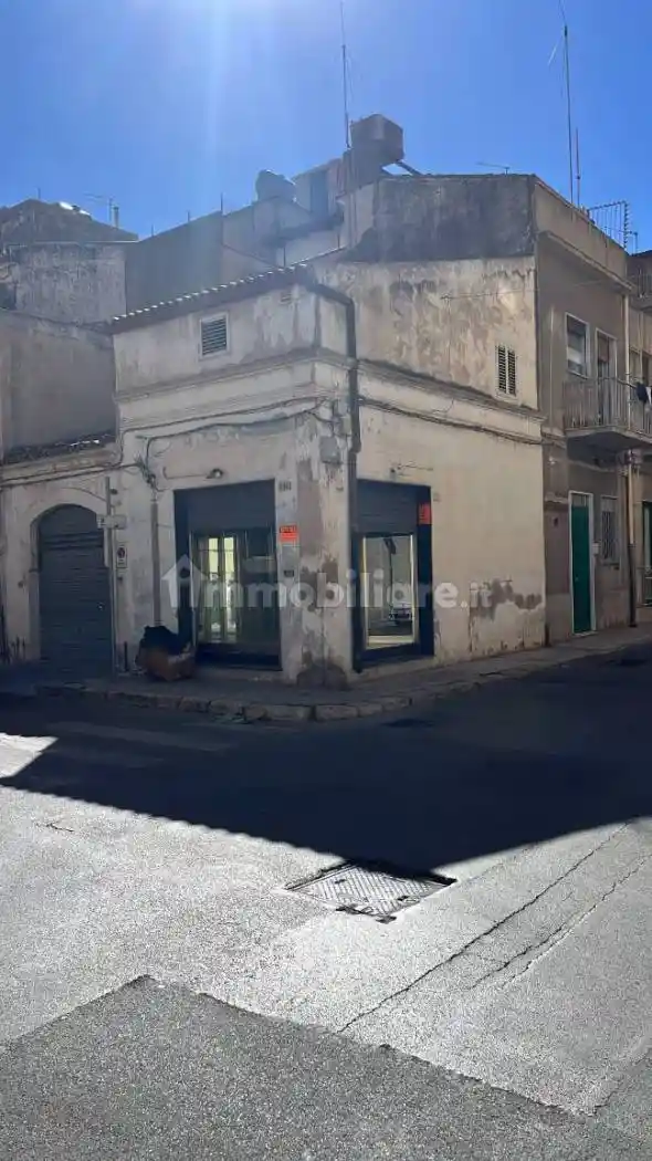 Appartamento in vendita a Vittoria