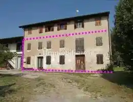Appartamento in vendita a Colle Umberto