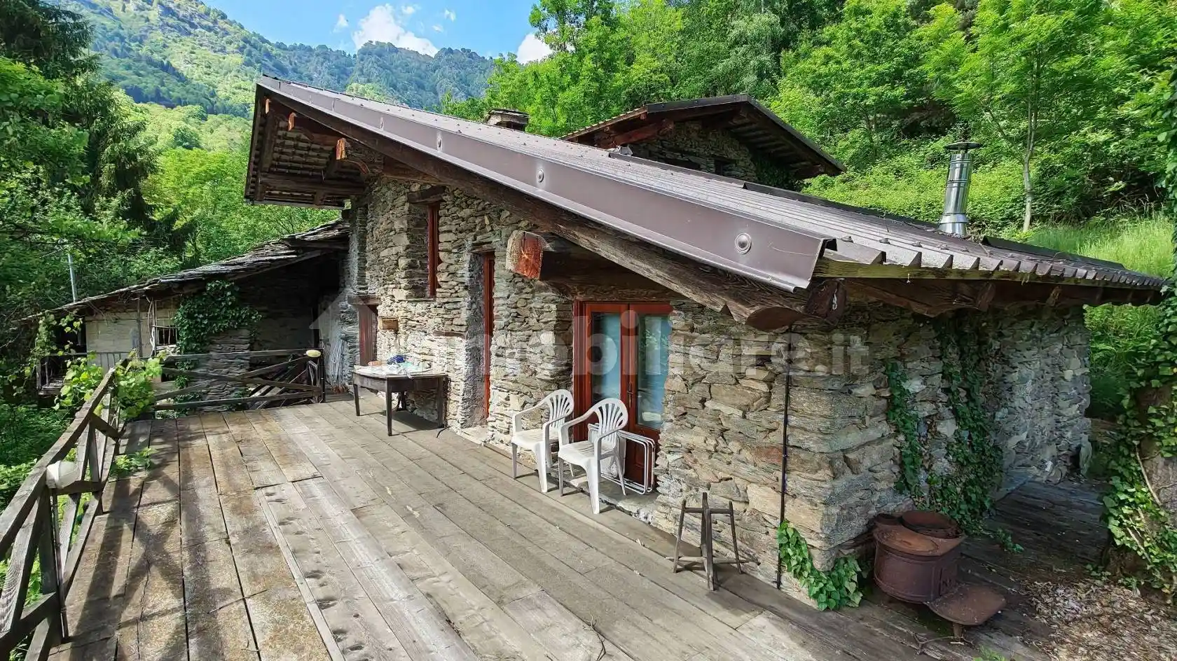 Rustico - Casale in vendita a Frassino