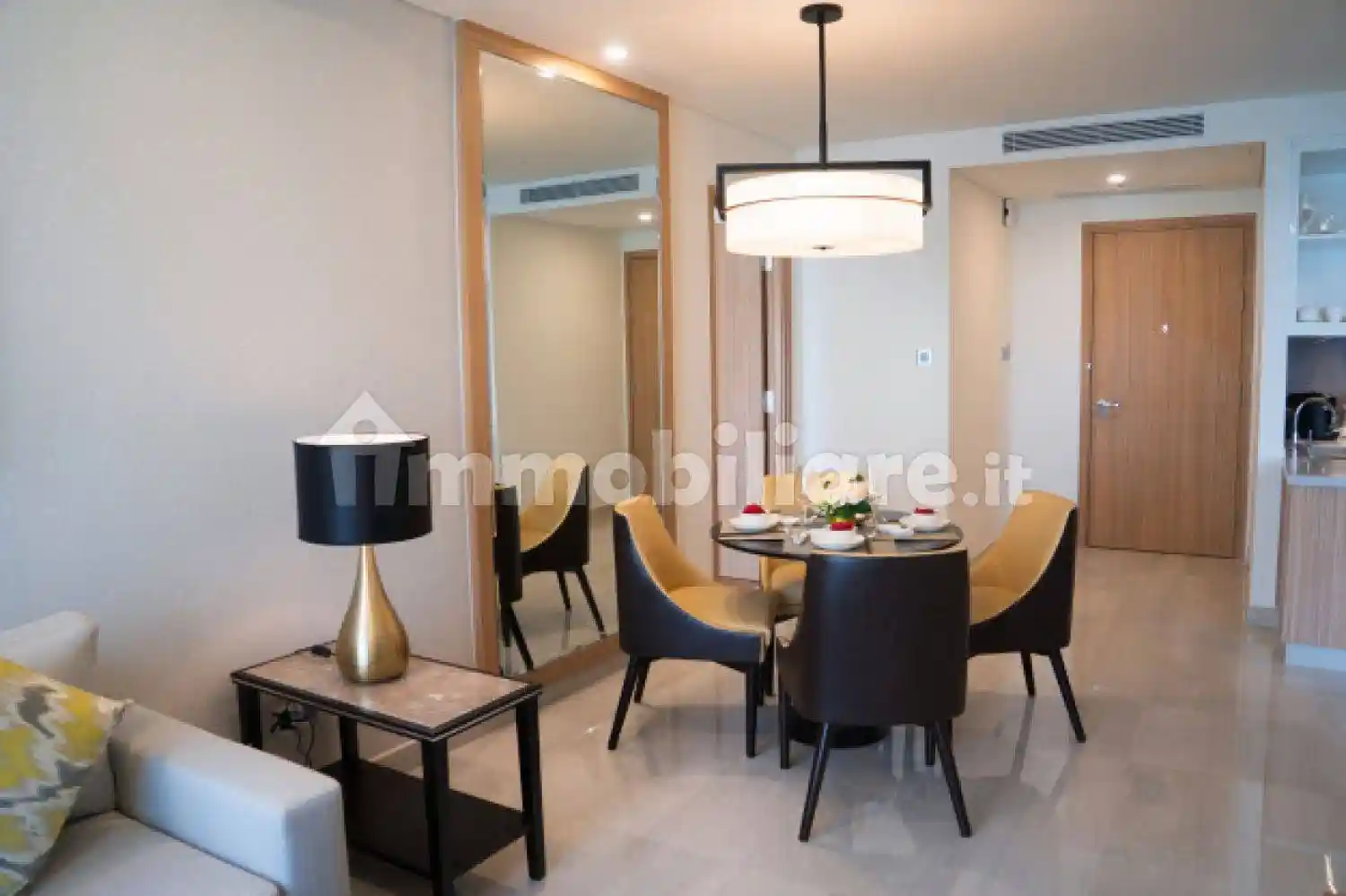 Appartamento in vendita a Desenzano del Garda