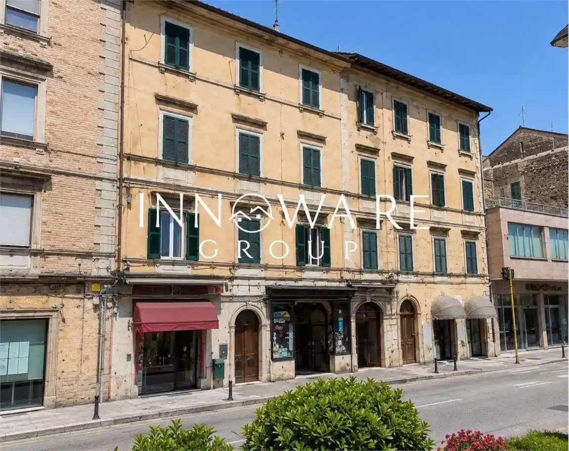 Appartamento in vendita a Ancona