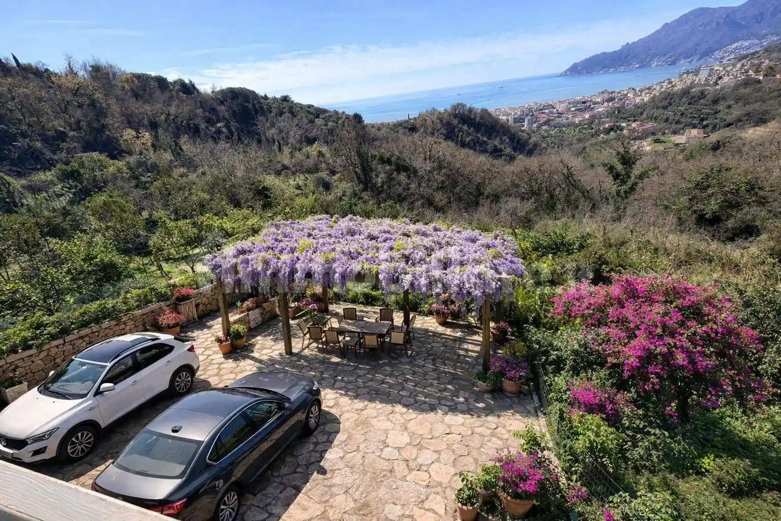 Appartamento in vendita a Salerno