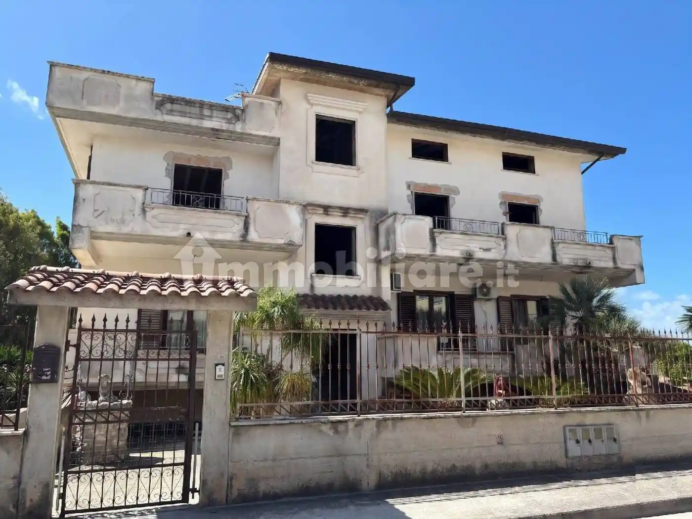 Casa indipendente in vendita a Mondragone