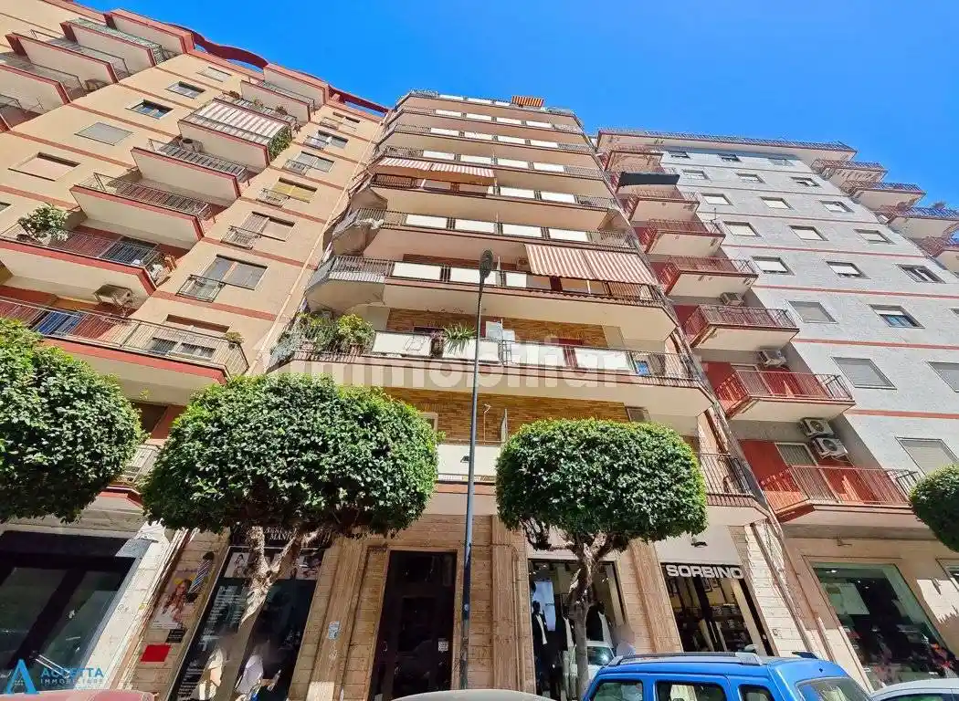 Appartamento in vendita a Taranto