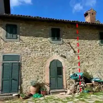 Appartamento in vendita a Villa Collemandina
