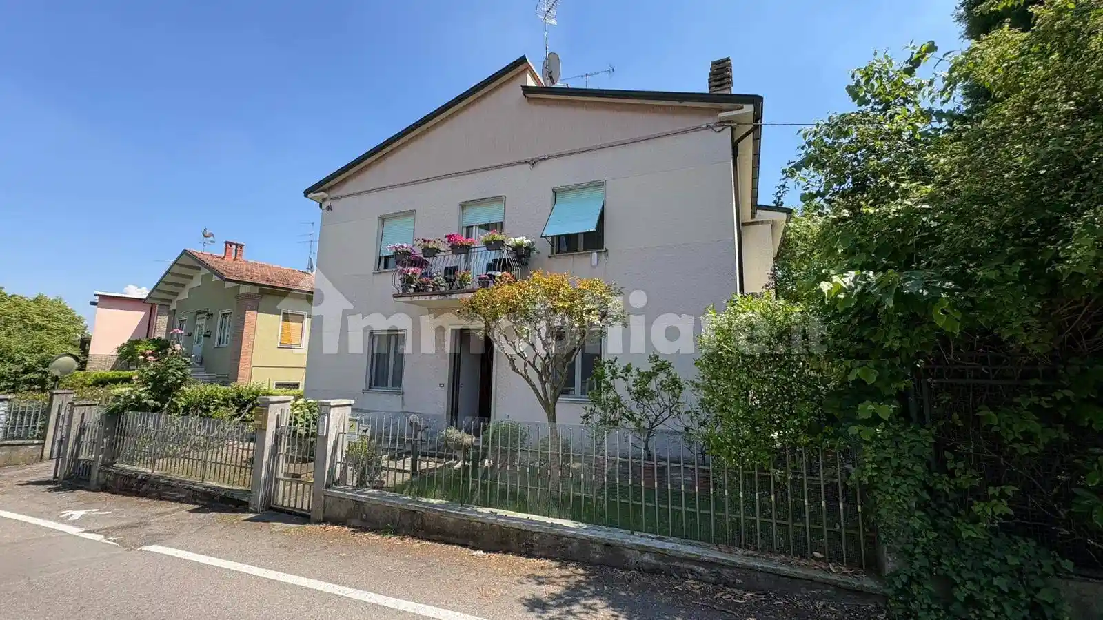 Villa in vendita a Traversetolo