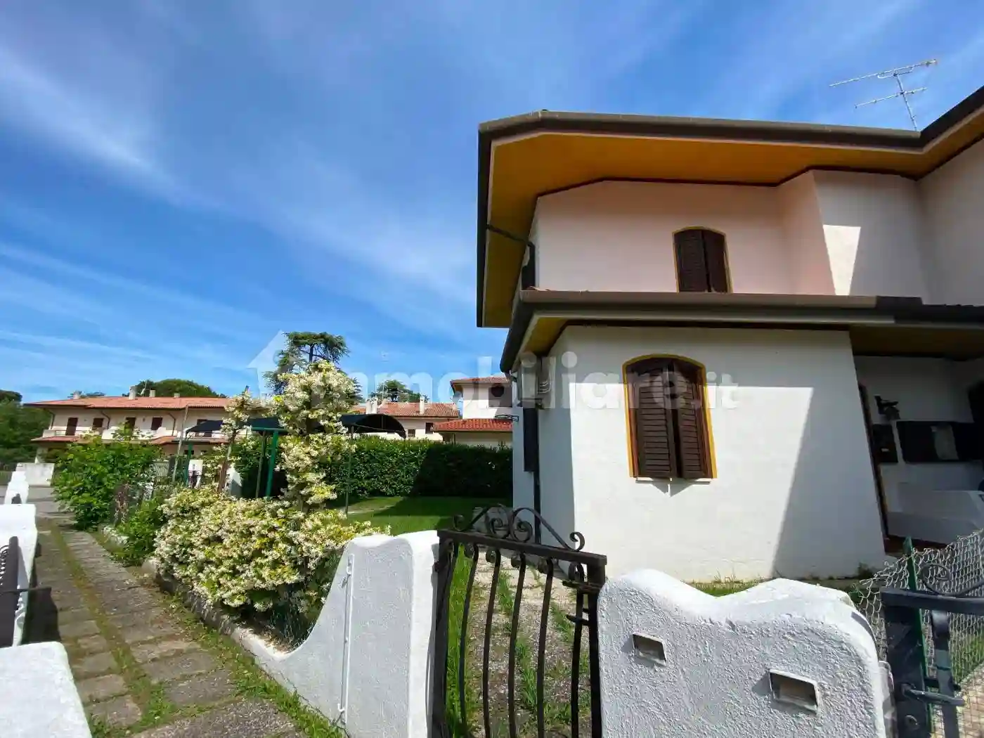 Villetta a schiera - foto 2
